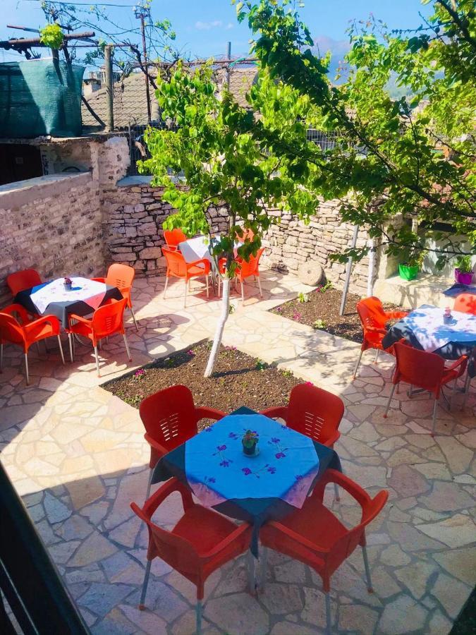 "Mani Guest House" Gjirokaster Exterior photo
