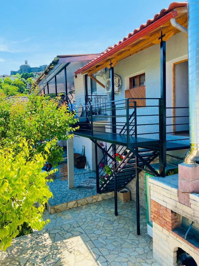 "Mani Guest House" Gjirokaster Exterior photo